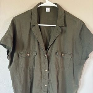 Old Navy Army green linen button-down shirt